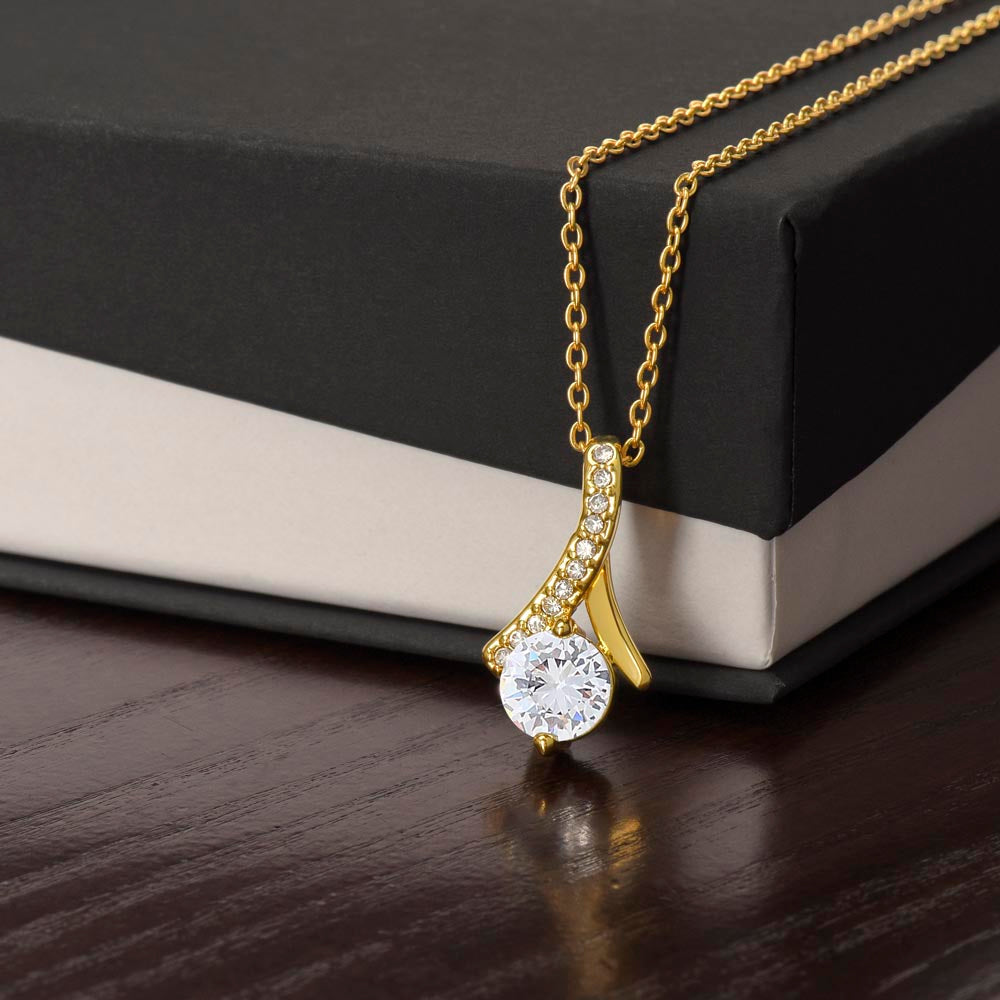Alluring Beauty Necklace – Gift for Her