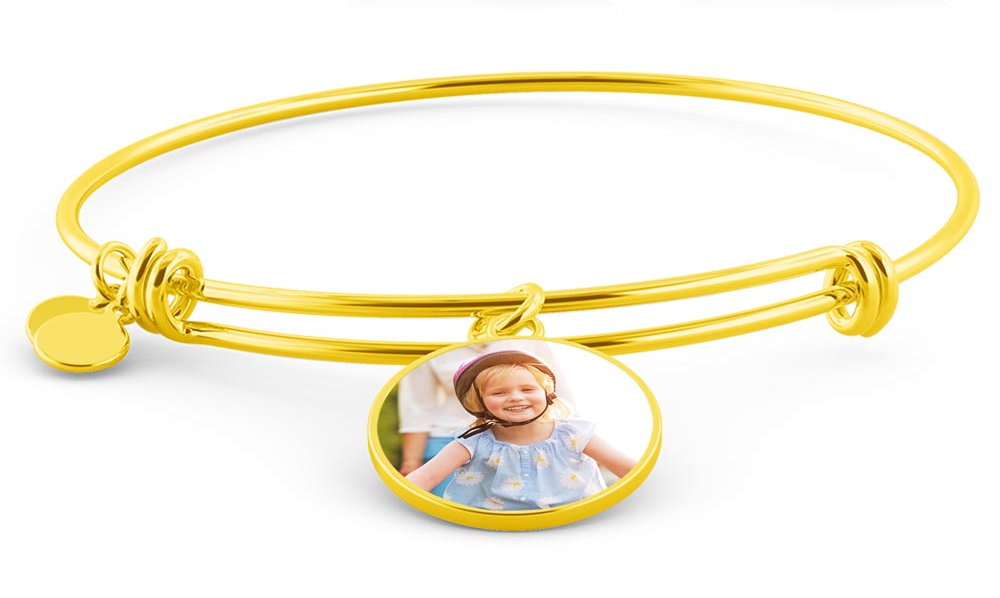 Personalized Circle Bangle Bracelet
